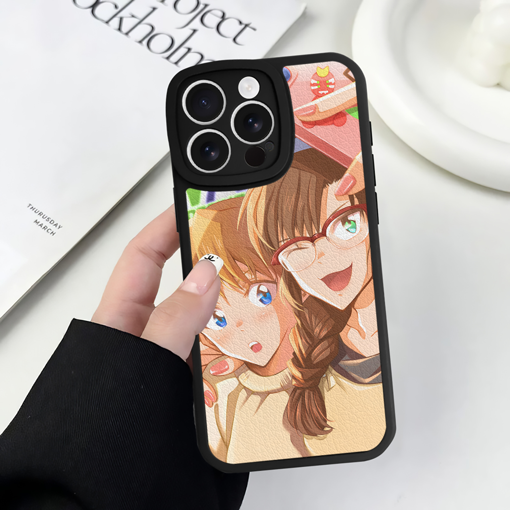 （画像用） EVA 新世紀エヴァンゲリオン 【iPhone 16シリーズ対応】シリコンスマホケース（レザー調） 材質：シリコン